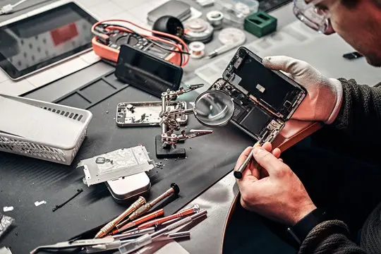 Smarter Future for Phone Repair and Automotive Design